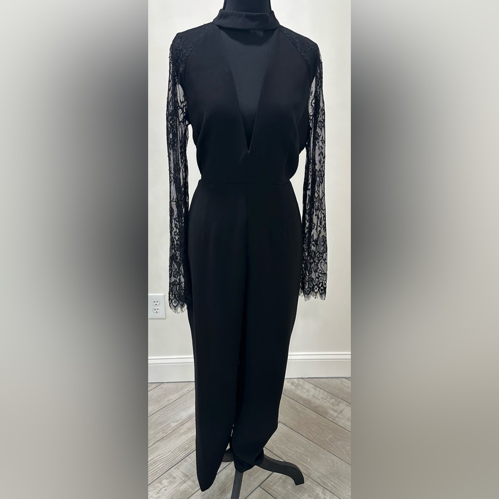 Elegant Black Lace Sleeve Jumpsuit